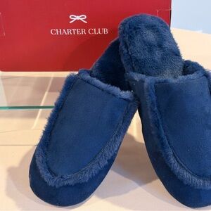 Charter Club Deep Navy Plush Faux Fur Slippers Never Warn size XL 11-12